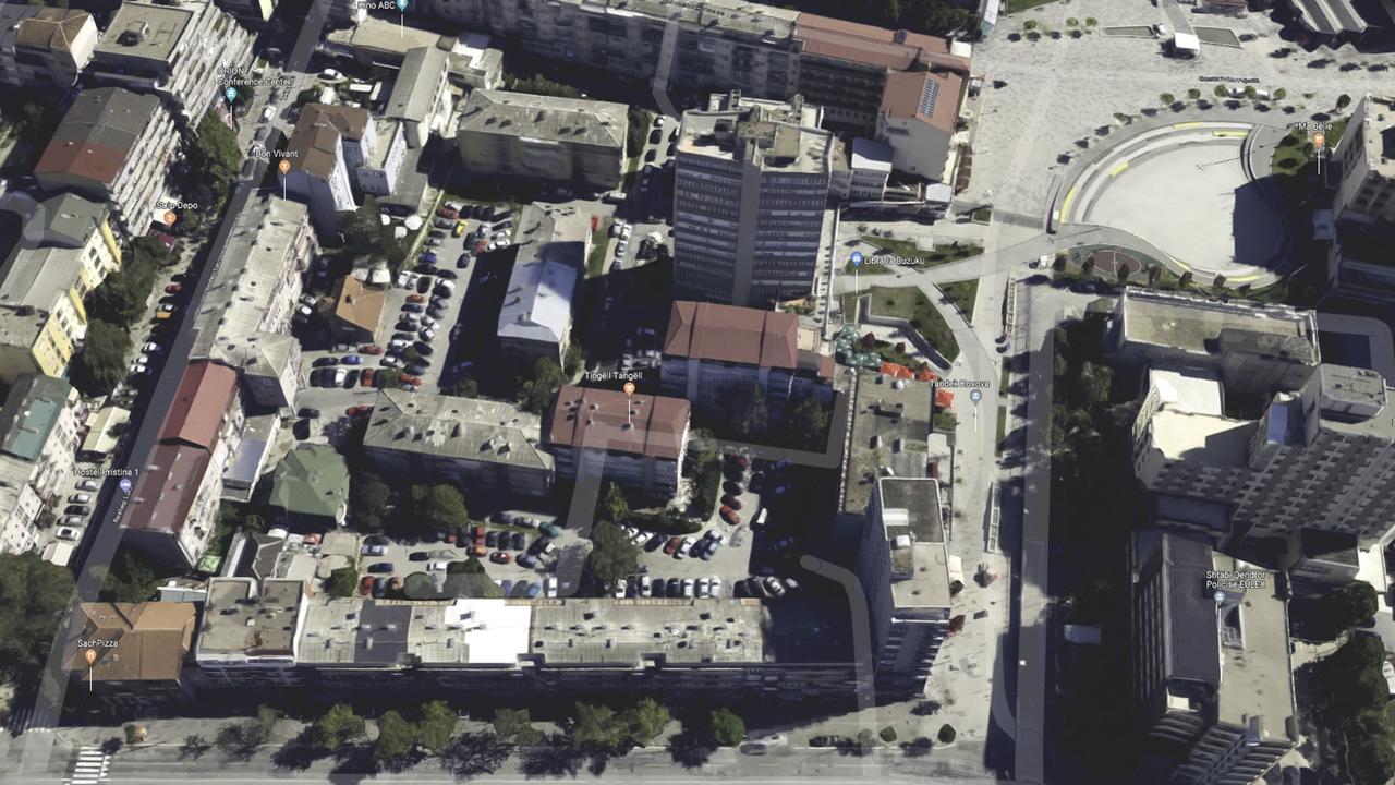 Boulevard Prishtina Enes Prishtinë Exterior photo